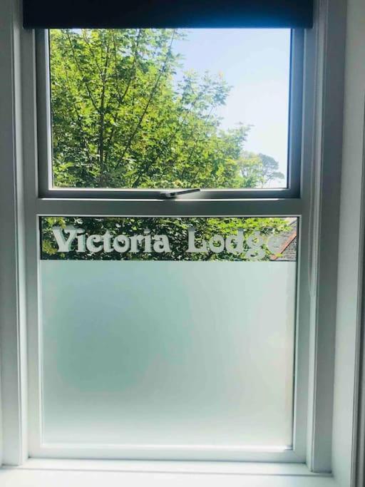 Victoria Boutique Lodge 'Stan" Sea View And Garden Apartment Ventnor Ngoại thất bức ảnh